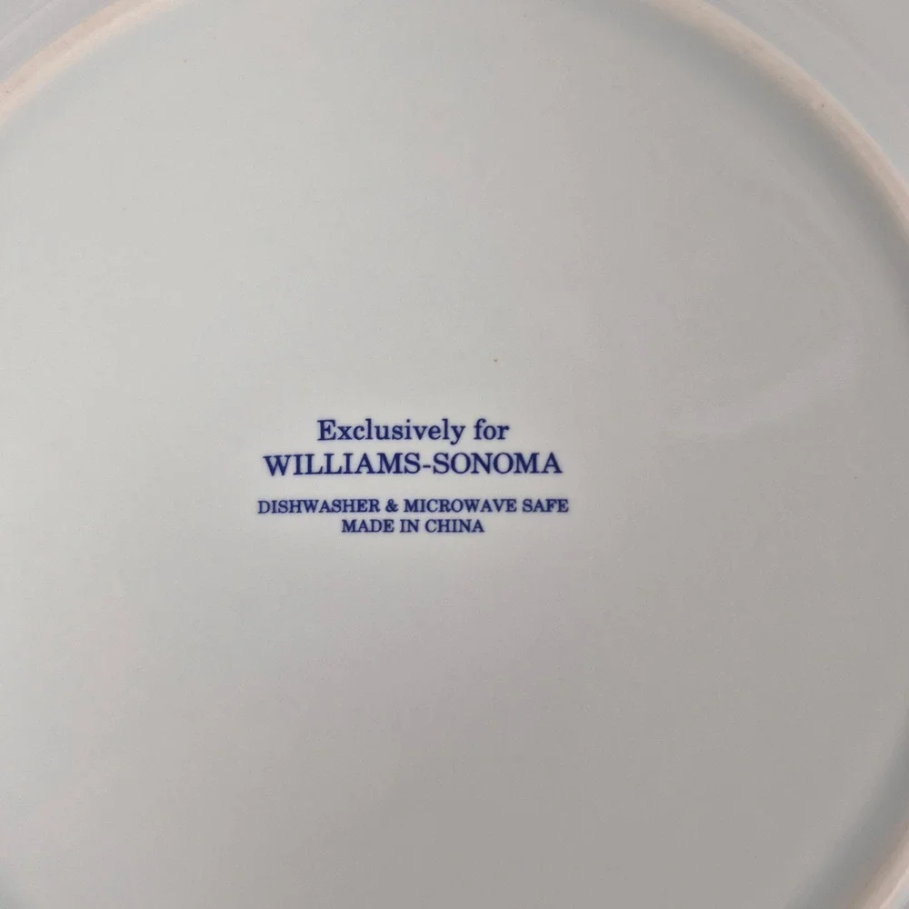 Williams Sonoma French Blossom Salad Plates Set of 2 Cobalt Blue New